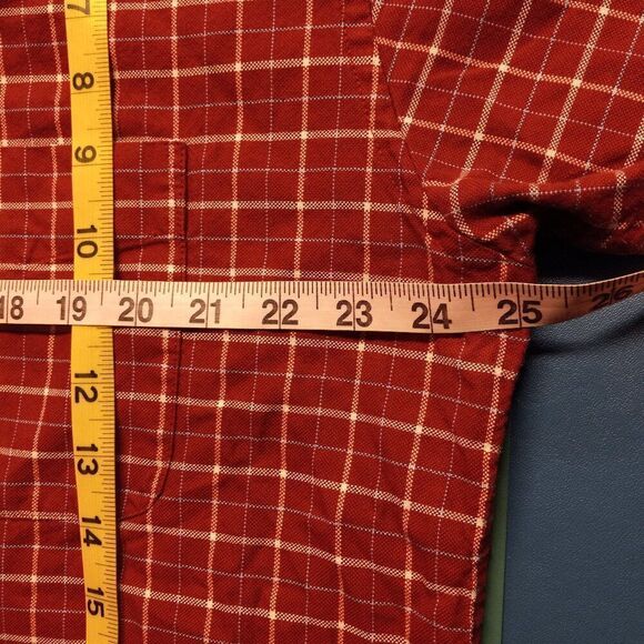 Dockers Men's Cotton XL Stain Defender Red/White Short Sleeve Button Down Shirt - Picture 3 of 5